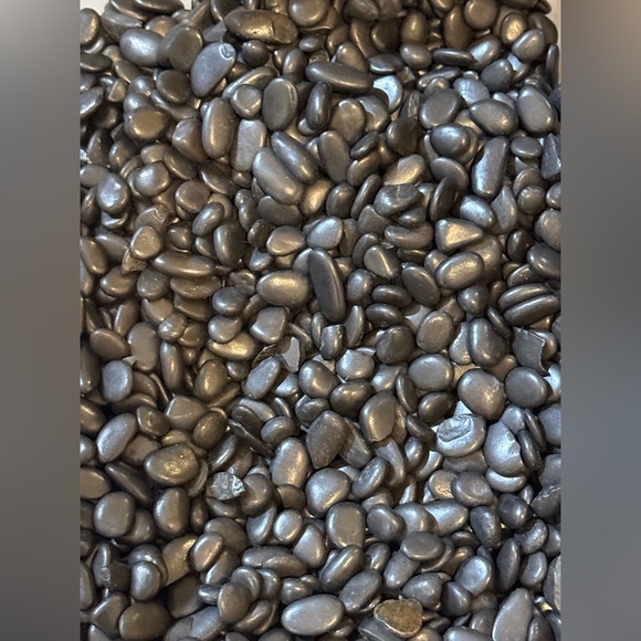 Black Decorative Pebbles - Smooth River Rock - Picture 4 of 4
